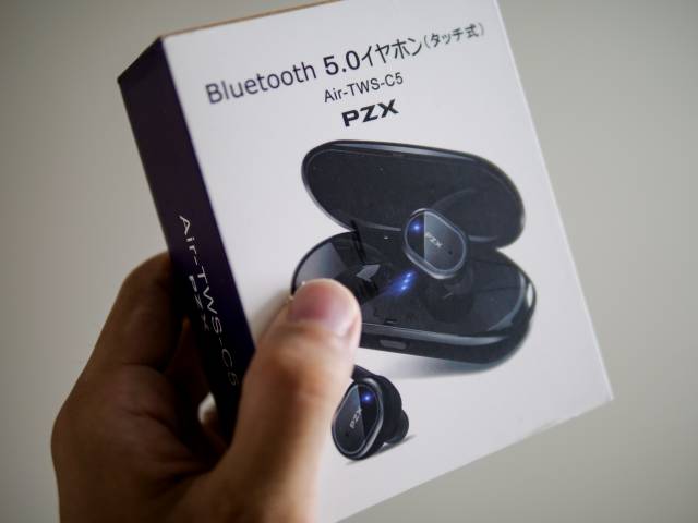 amazonで買ったPZX Bluetoothイヤホン