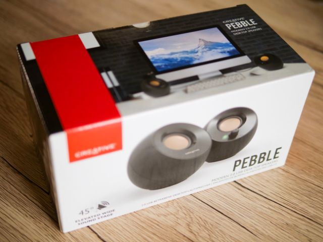 Amazonで人気のCreative Pebble