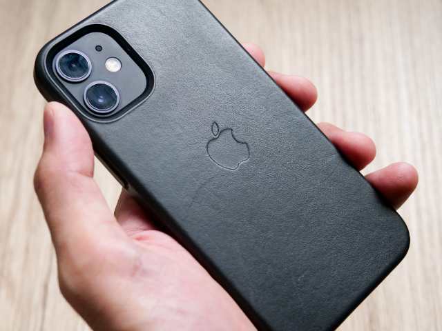 Apple 純正 MagSafe対応 iPhone 12 mini レザーケース - カバー