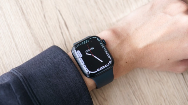 Apple Watch Series 7の45mmサイズ