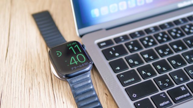 MacBookでApple Watchを充電
