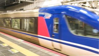 特急列車スーパーはくと